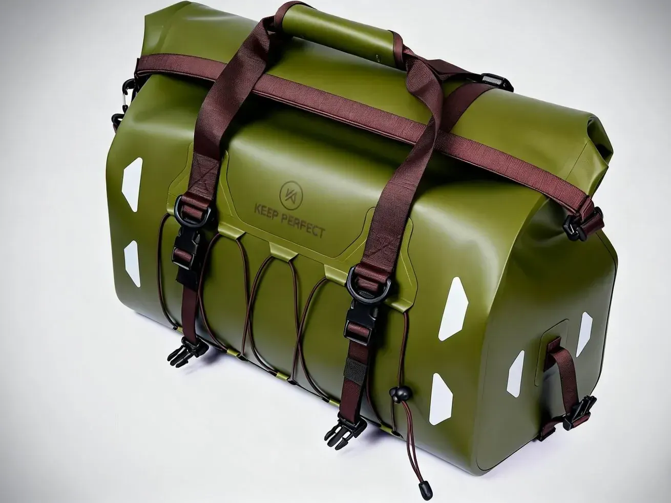 Waterproof motorcycle backpack with an expandable rear compartment holding a full-face helmet on wet ground